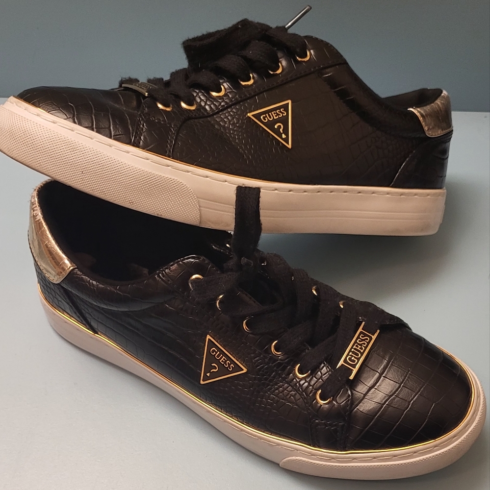 Guess Mens shoes size 9